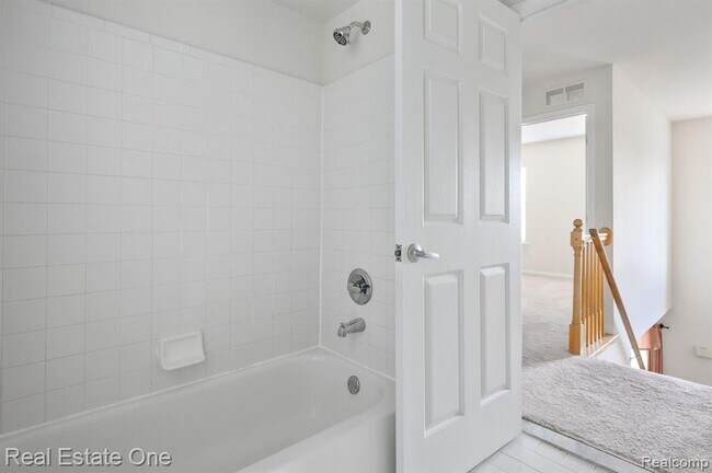 Building Photo - 3262 Woe-Be-Tide Ct