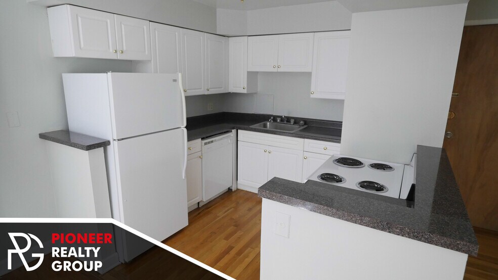 Building Photo - 1443 N Dearborn St