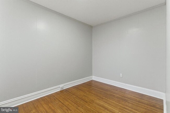 Building Photo - 5213 Harlan St