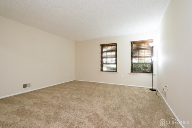 Building Photo - 98 Griggs Pl