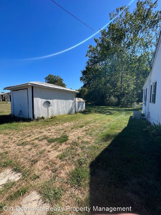 Building Photo - 2 br, 1 bath House - 3926 Snapps Creek Road