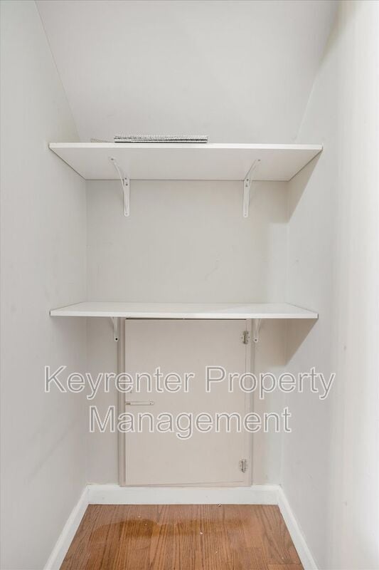 Building Photo - 102 Kingston Terrace Ct