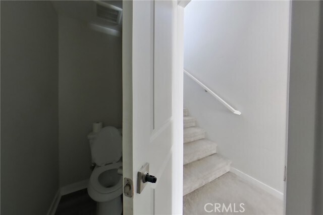 Building Photo - 28093 Cookhouse Ln