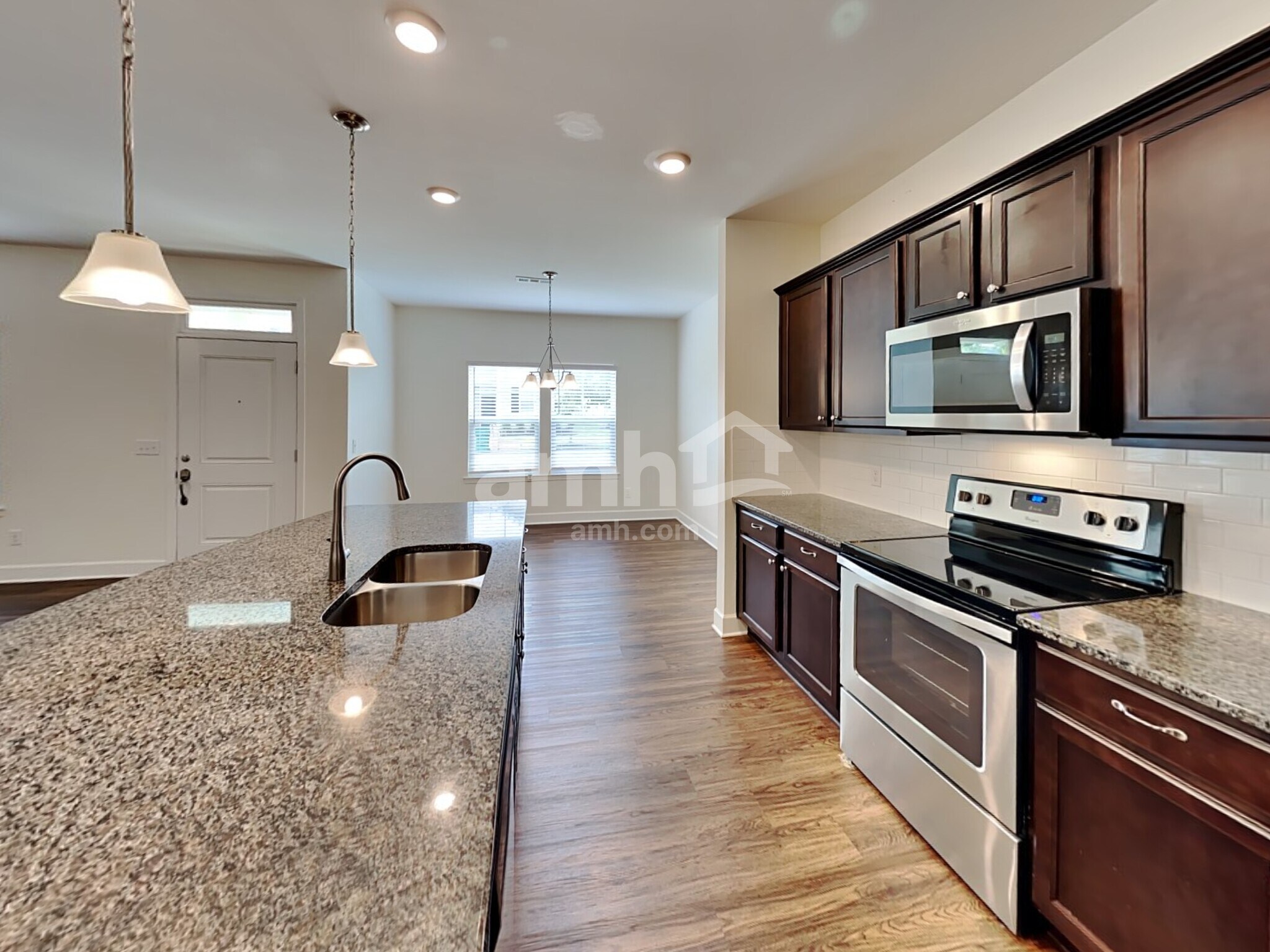 Building Photo - 5071 Trailwater Dr