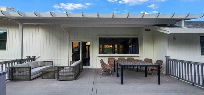 Building Photo - 3556 Mesa Verdes Dr