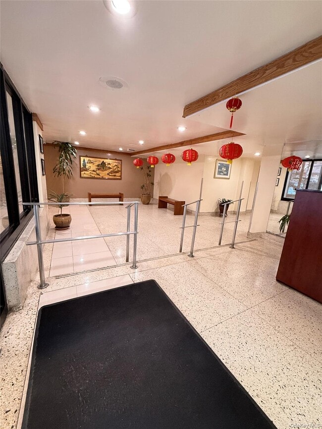 Building Photo - 137-05 Franklin Ave