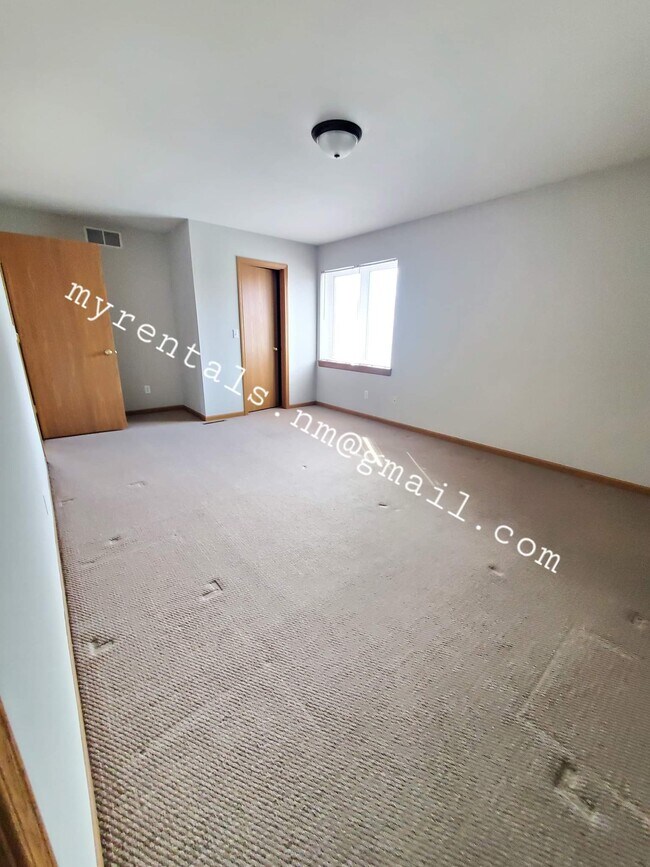 Building Photo - 8309 14th Ave