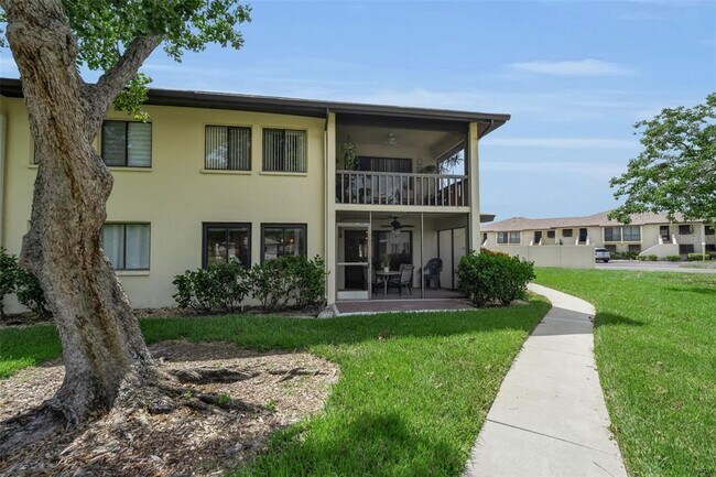Building Photo - 4644 Longwater Chase