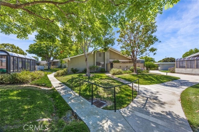 Building Photo - 8933 Yolo Cir