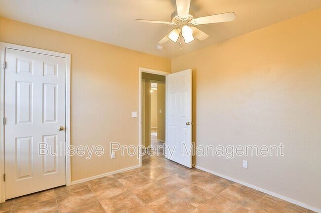 Building Photo - 21003 S 194th St