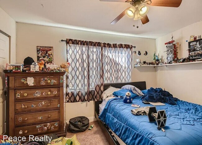 Building Photo - 4 br, 3 bath House - 8411 Canvas Vest Court