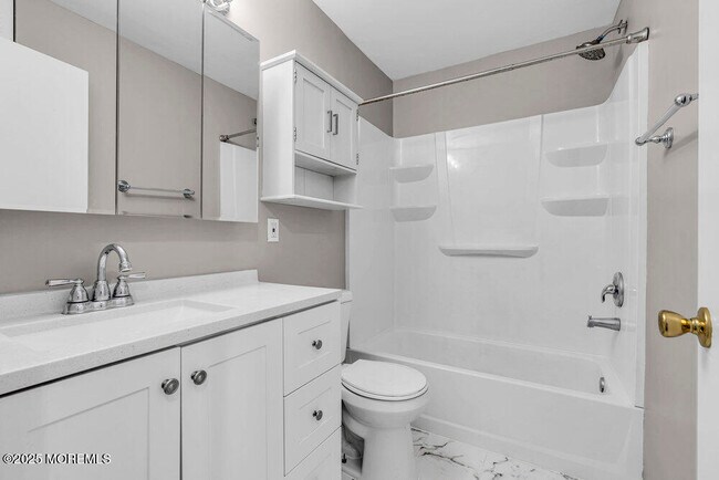 Building Photo - 2609 Lighthouse Ln