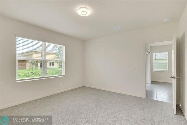 Building Photo - 12259 Rimini Wy
