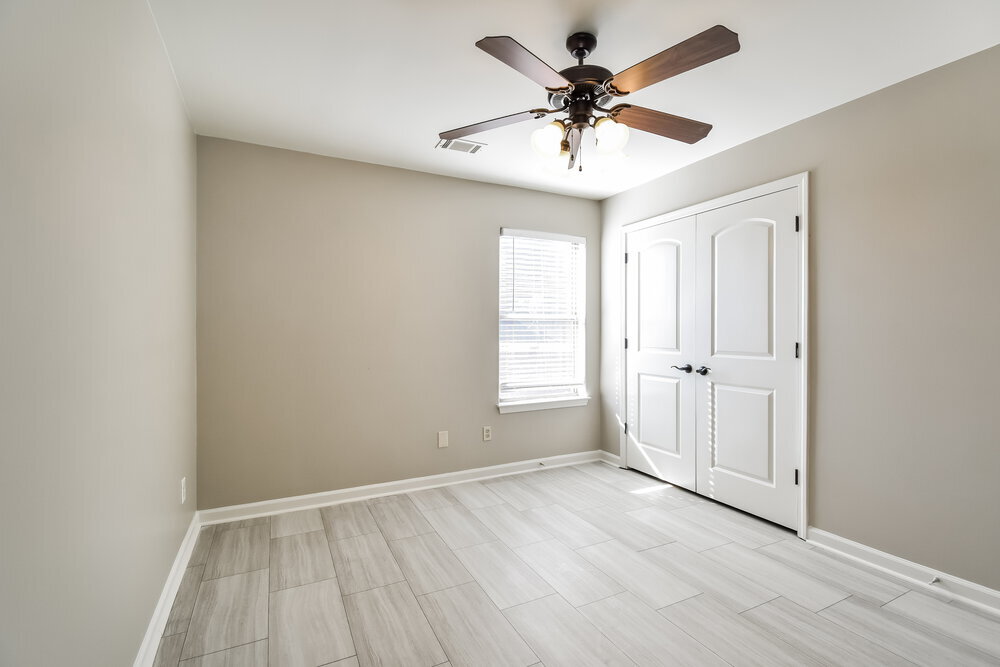 Building Photo - 480 Green Willow Cove