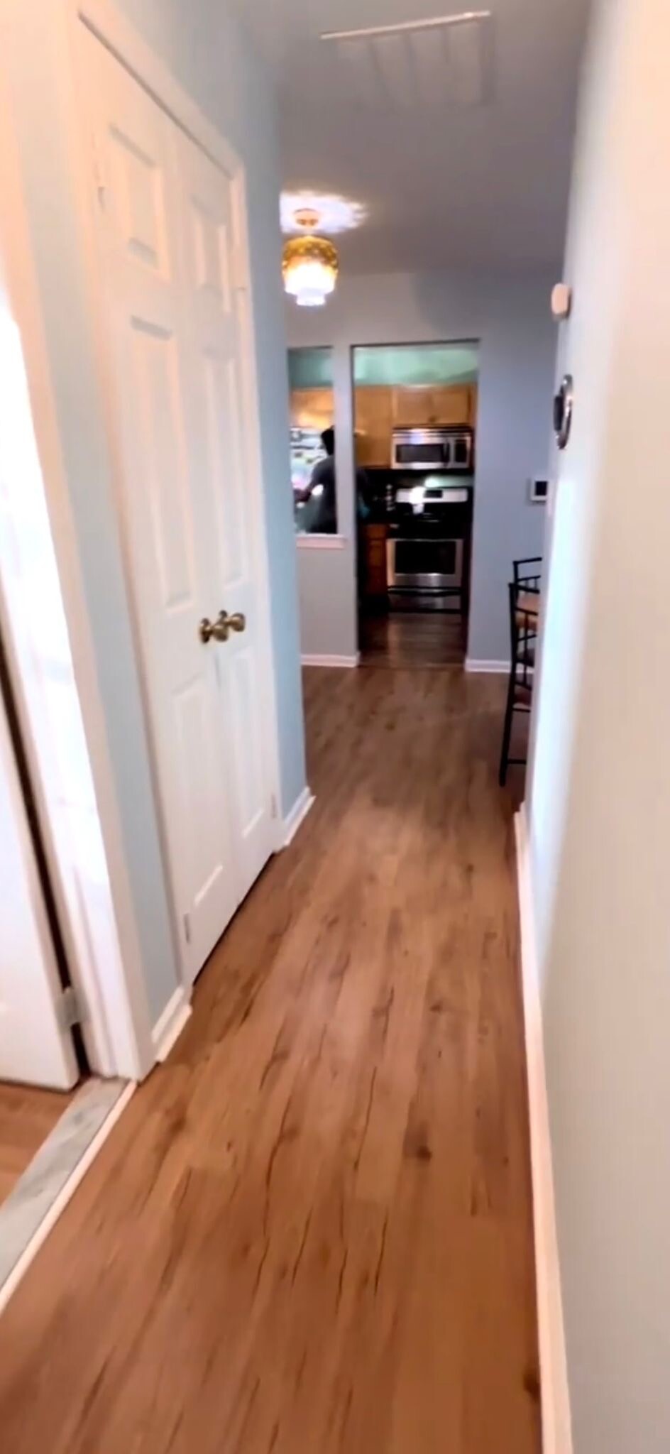 Hallway - 1002 Woodbridge Commons Way