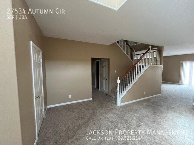 Building Photo - 27534 Autumn Cir