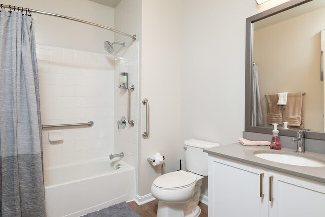 Building Photo - 360 Foley St