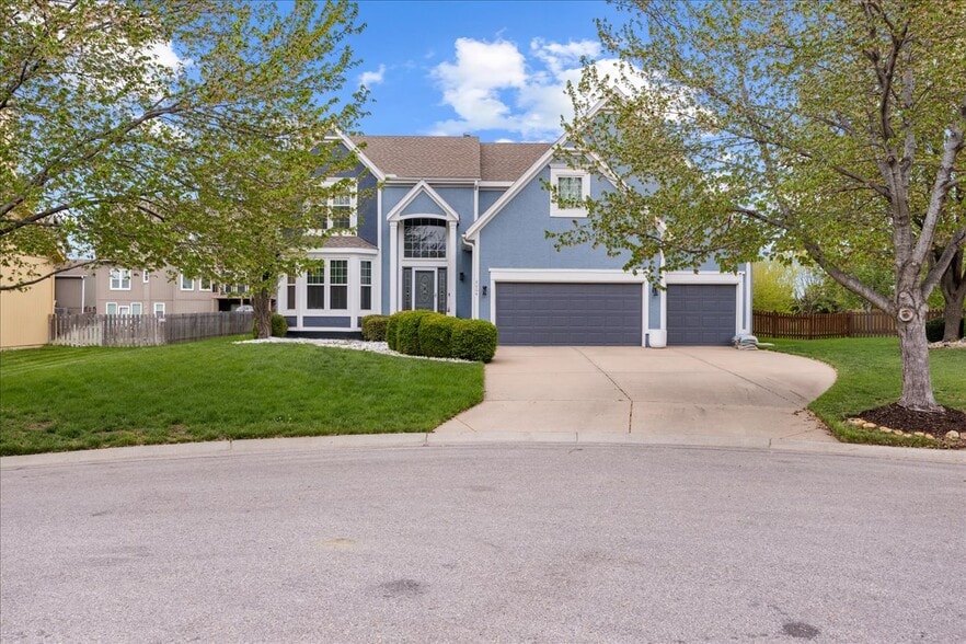Main Entrance - 8004 W 146th St