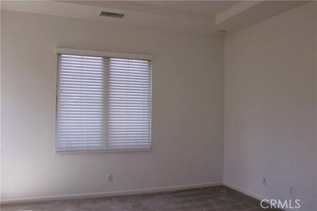 Building Photo - 177 Frontier