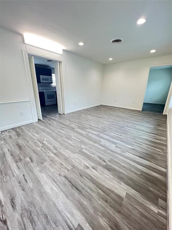 Building Photo - 2023 Antoine Dr