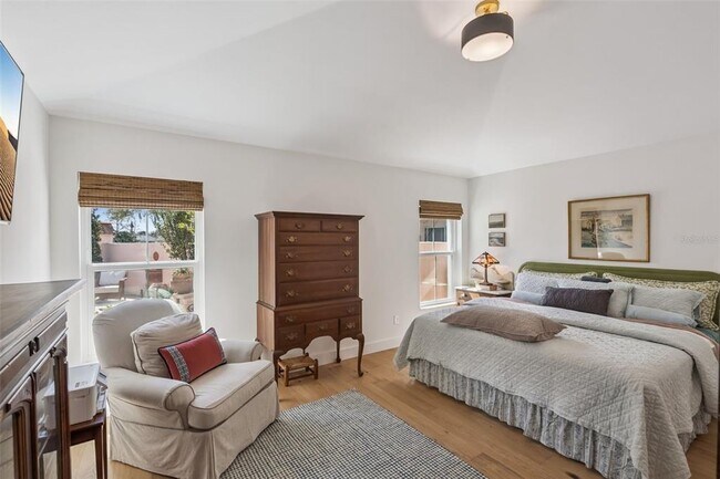 Building Photo - 1304 Santa Rosa Ct