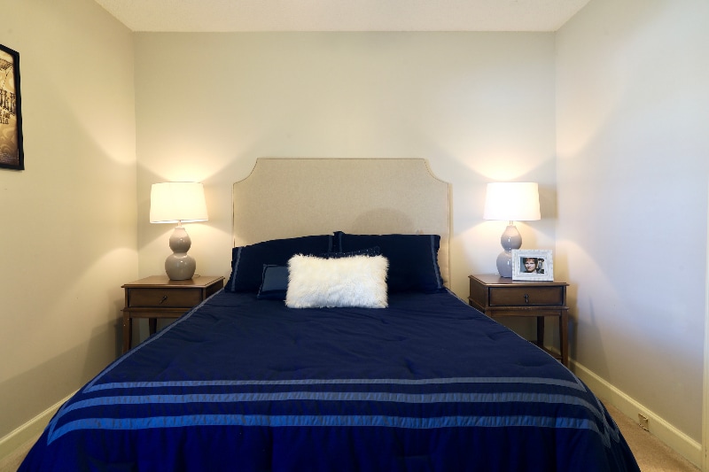 Building Photo - 206 Edinburgh Way