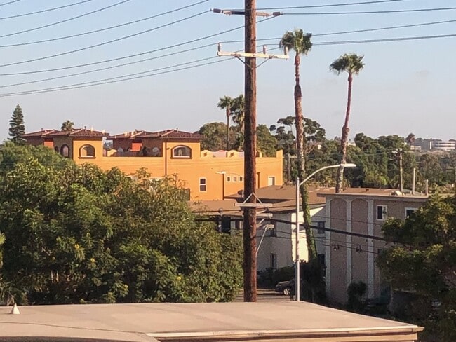 Building Photo - 4230 S Centinela Ave