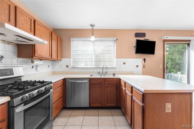 Building Photo - 2559 Barrett Pl Dr
