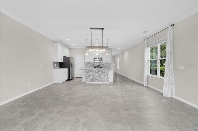 Building Photo - 10316 Spring Arbor Ln