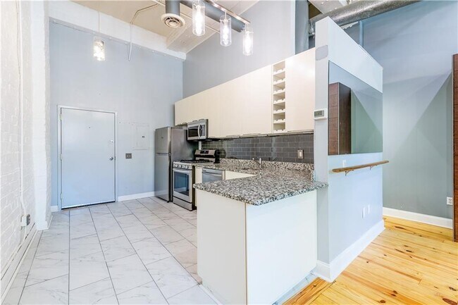 Building Photo - 210 Walker St SW