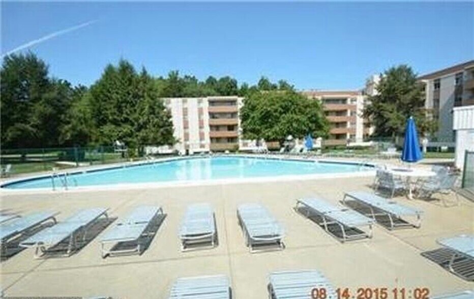 Pool1 - 7505 Democracy Blvd