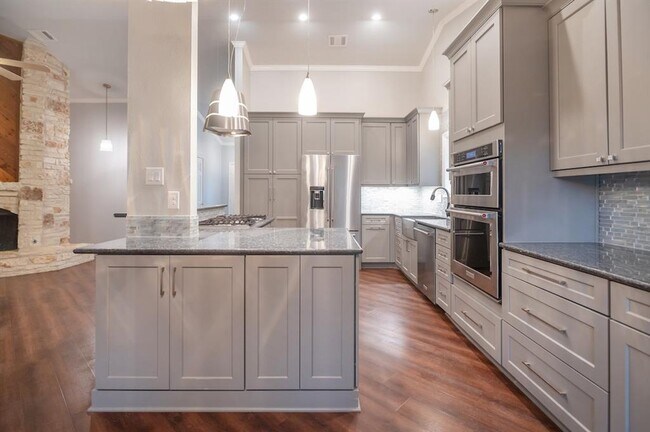 Building Photo - 3511 Lovage Dr