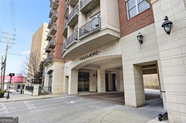 Building Photo - 2277/2255 Peachtree Rd NE