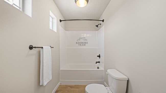 Building Photo - 5 Bedroom, 3 Bath Home in Richland