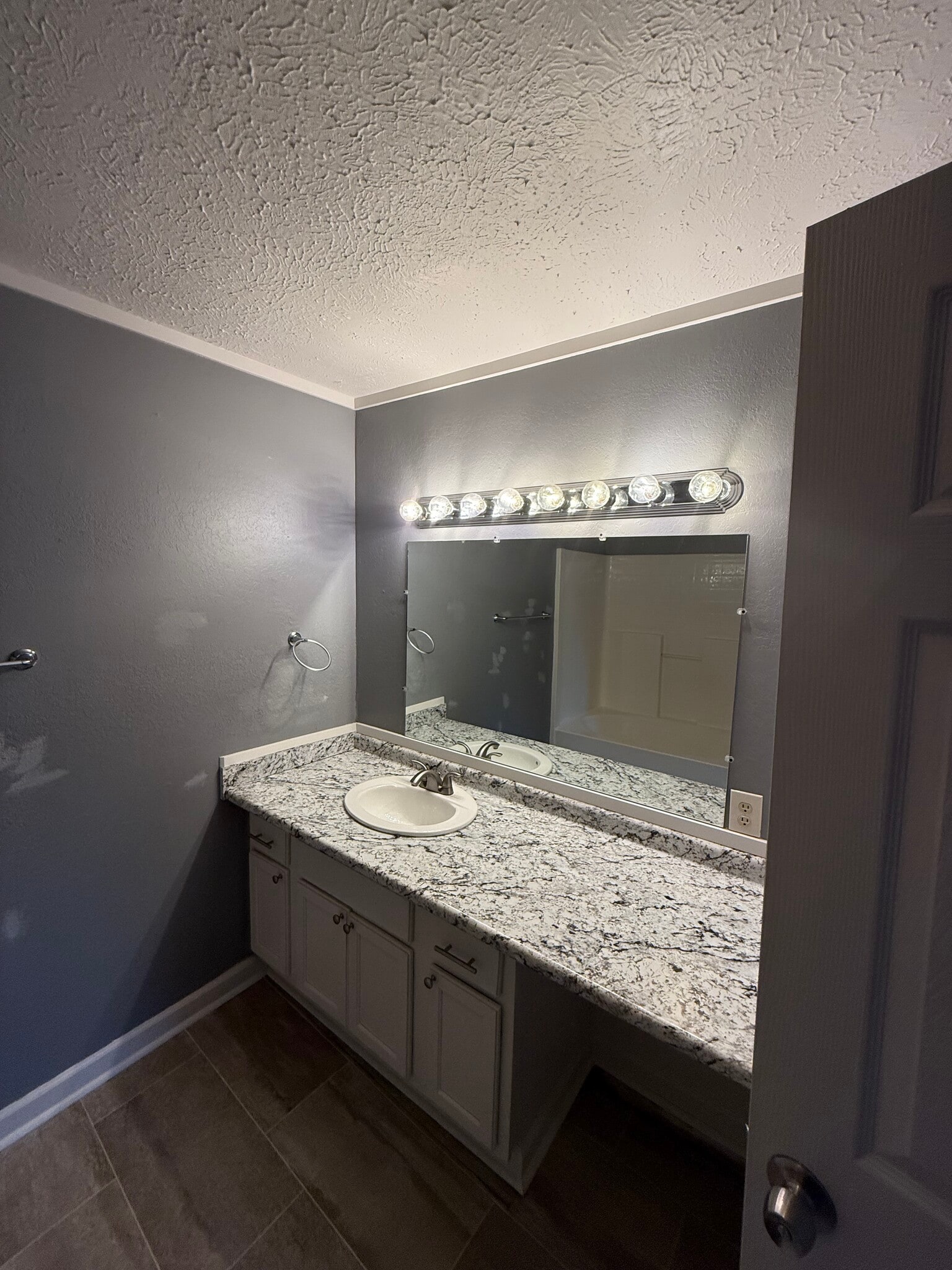 Master bathroom - 757 Martin Rd