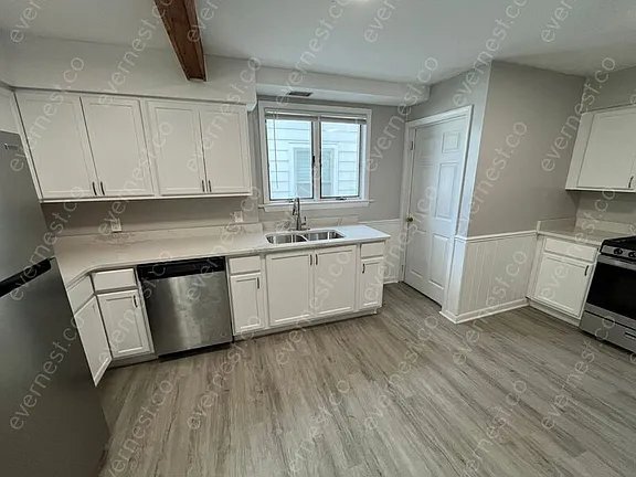 Building Photo - 539 Geneva Ave