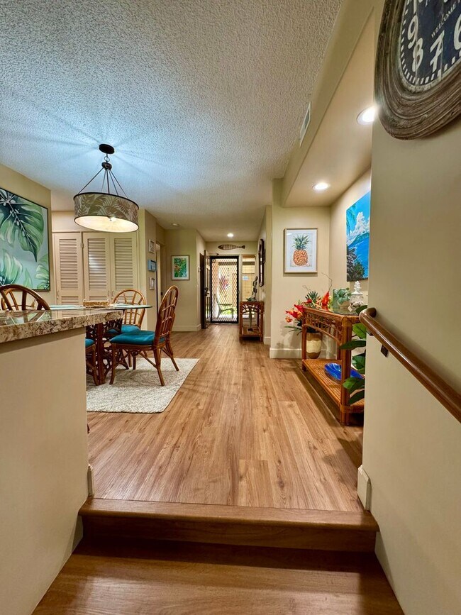 Building Photo - Resort Living- Large 2 bed 2 bath Condo at Kaanapali Royal