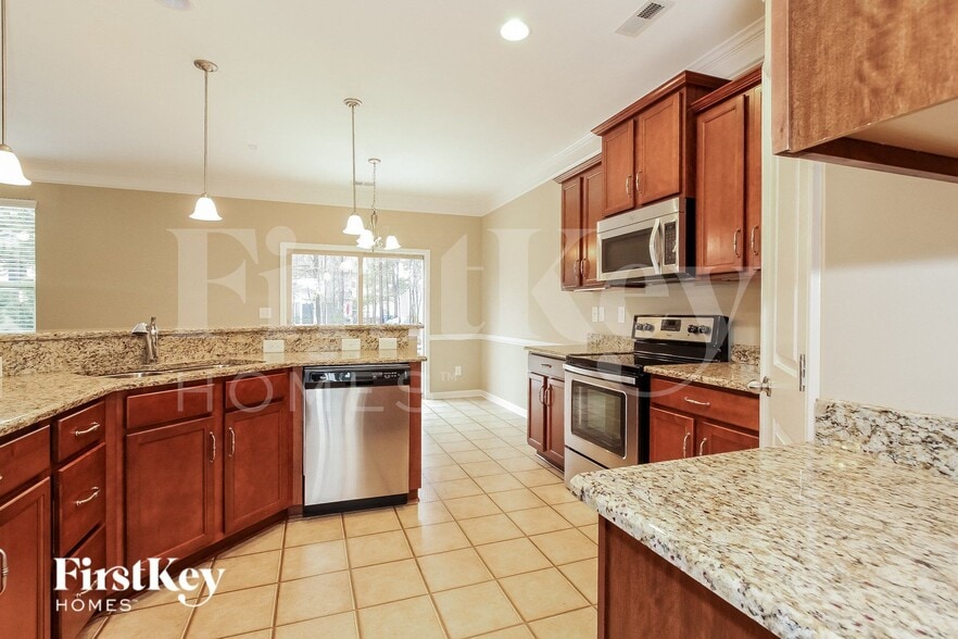 Building Photo - 105 Marquette Drive