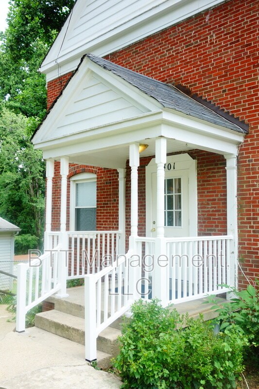 Building Photo - 8401 Flower Ave