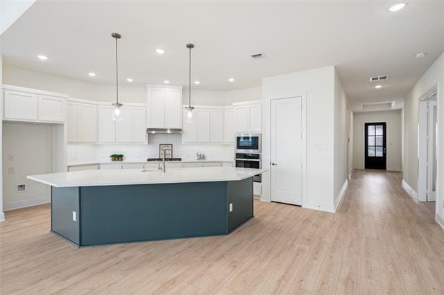 Building Photo - 3500 Mescalbean Dr