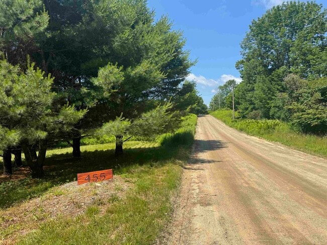 Building Photo - 455 Lead Mine Rd