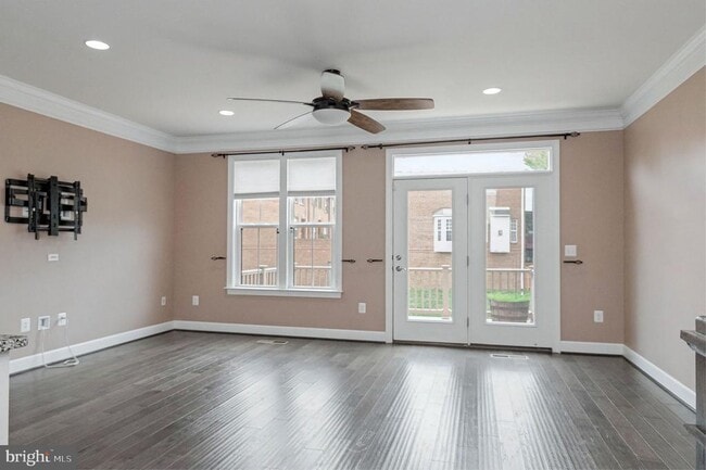 Building Photo - 3697 Ambrose Hills Rd