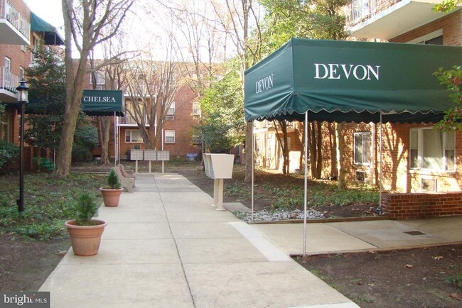 Building Photo - 1600 Church Rd