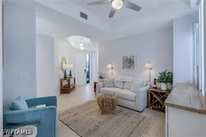 Building Photo - 10160 Bellavista Cir