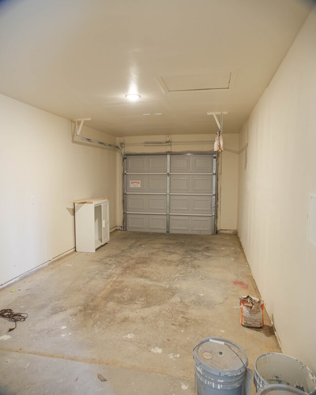 Building Photo - 3008 Finley St