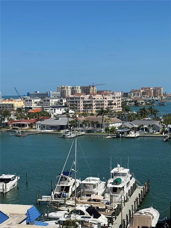 Building Photo - 851 Bayway Blvd