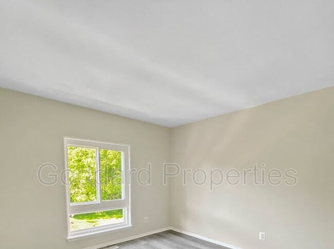 Building Photo - 479 Moores Mill Rd