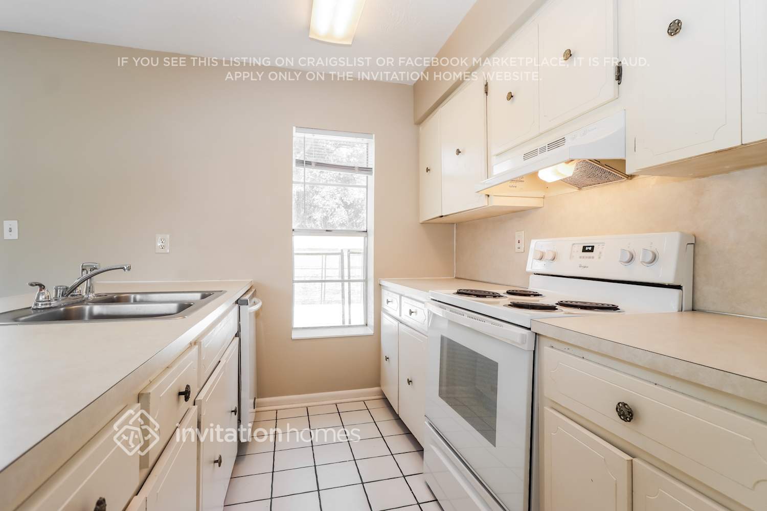 Building Photo - 2092 59th Way N