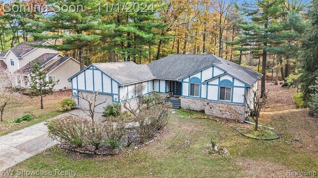 Building Photo - 2848 Regency Ct