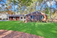 Building Photo - 7 Canterbury Ct